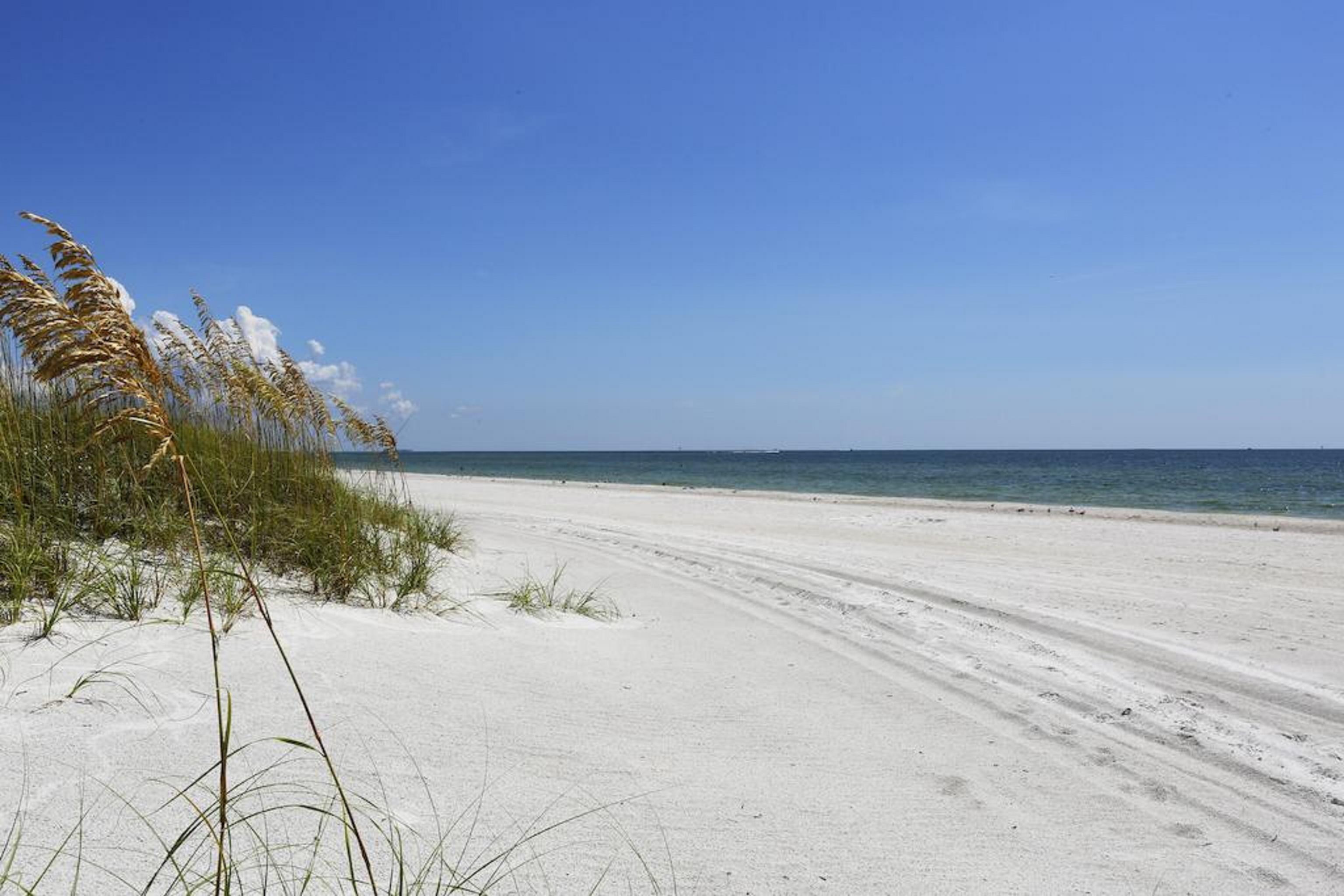 Barefoot Beach Club St. Pete Beach Exterior foto