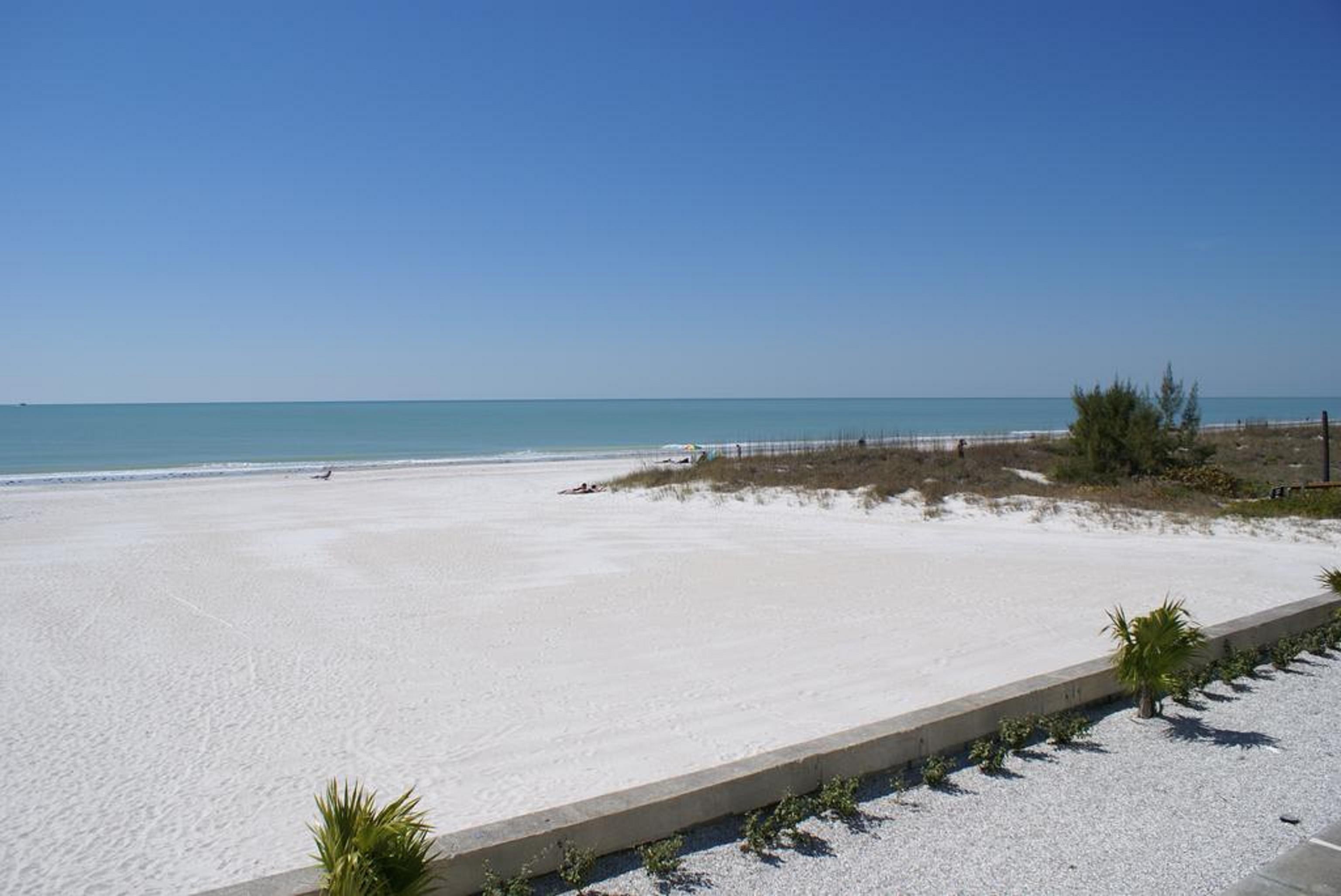 Barefoot Beach Club St. Pete Beach Exterior foto