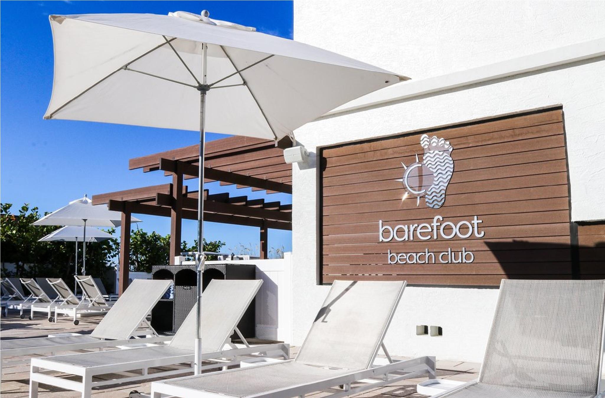 Barefoot Beach Club St. Pete Beach Exterior foto
