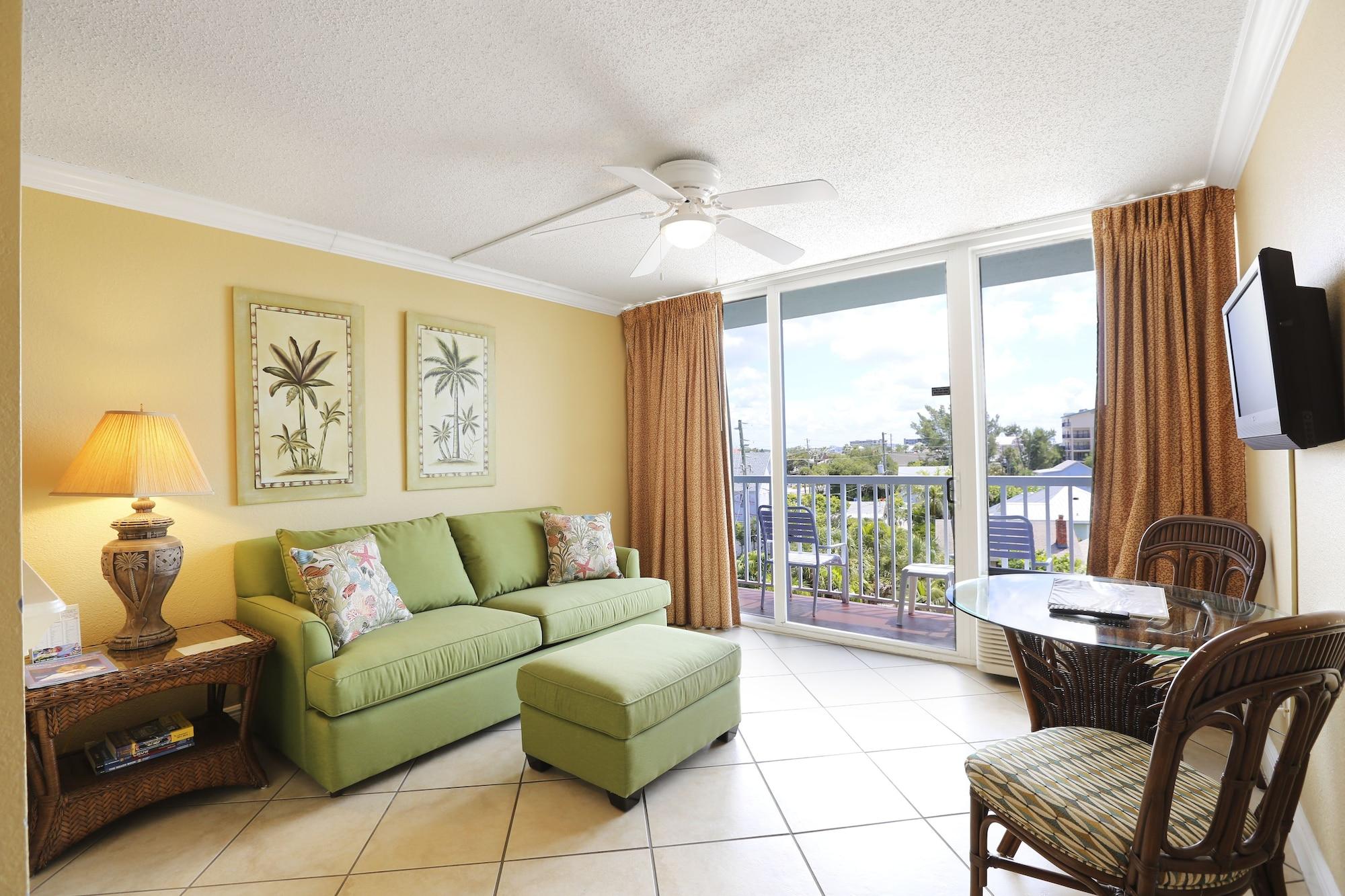 Barefoot Beach Club St. Pete Beach Exterior foto