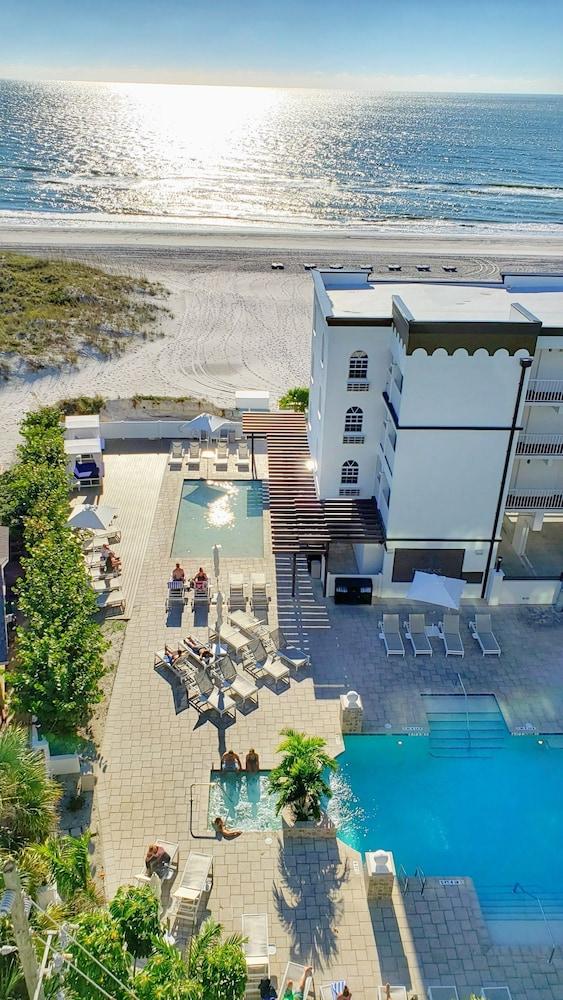 Barefoot Beach Club St. Pete Beach Exterior foto